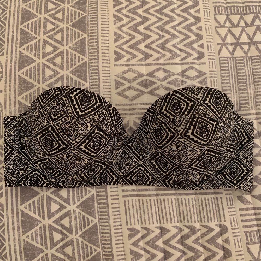 Hollister Strapless Swimsuit Size Small!